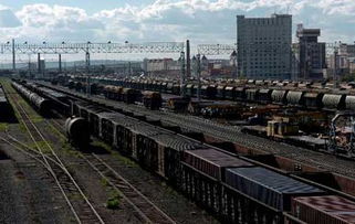 滿洲里口岸上半年過貨量創(chuàng)新高 電子產(chǎn)品成跨境貿(mào)易新亮點(diǎn)